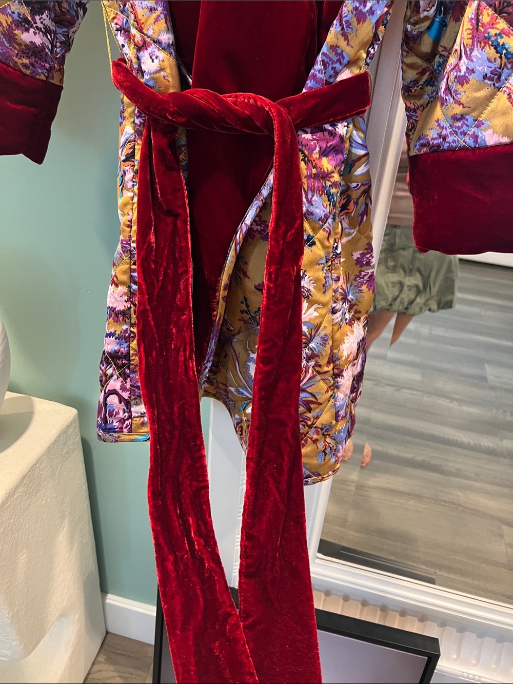 Anthropologie Quilted Floral coat Robe with Rich Red Velvet Trim - Picture 9 of 13